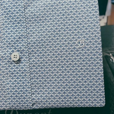 파라솔 모티브 올오버 프린트 셔츠