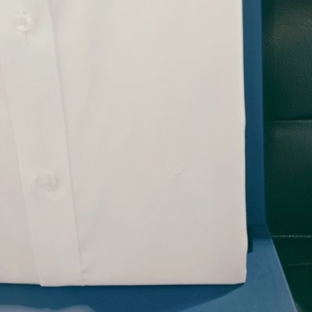 카라 뒷고대 듀퐁만의 삼색 자수셔츠