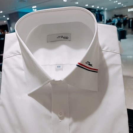 삼색테이프 사양과 풀로고 자수 셔츠