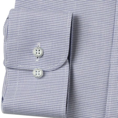 듀퐁의 아이덴티티인 삼색자수 셔츠