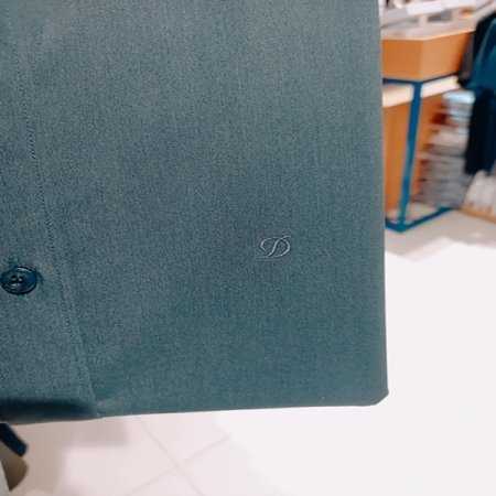 중후한 투톤의 다크그린컬러 셔츠