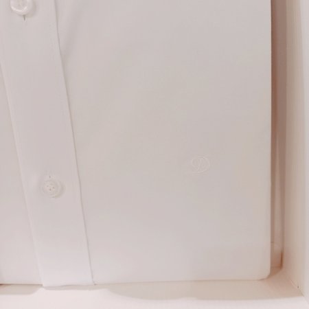 착용감이 좋고 구김이 없는 셔츠