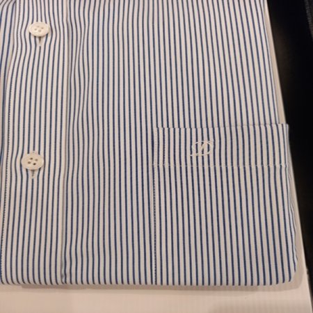 풀로고 자수를 수놓은 비즈니스 셔츠