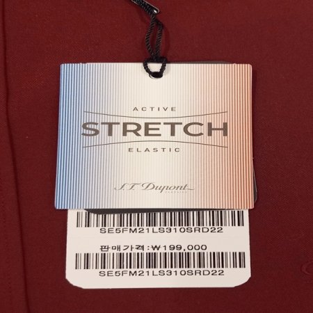 삼색 컬러 테이프를 끼운 슬림셔츠