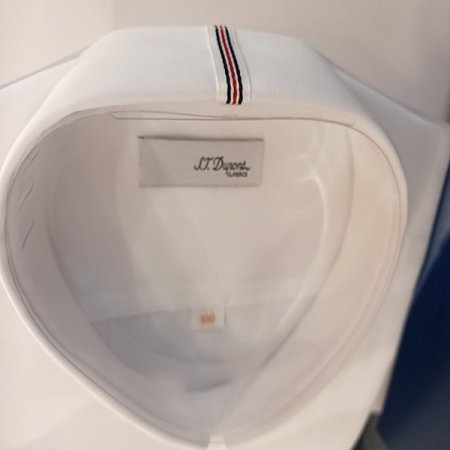 삼색변형 테이프를 시다플라켓 셔츠