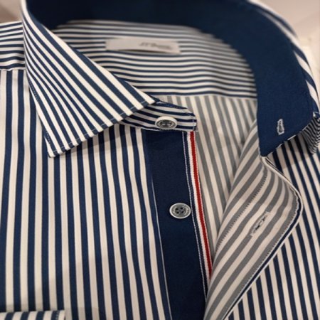 삼색테이프 디자인된 남방 셔츠