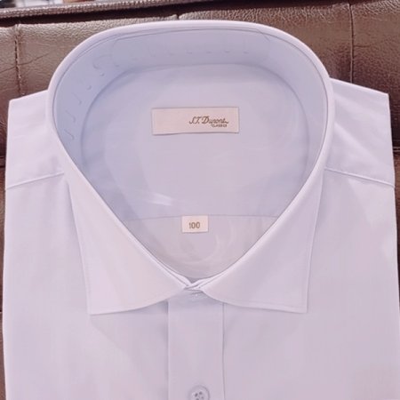 신축성이 좋은 일반핏 블루 셔츠