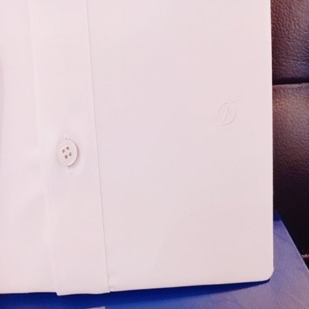 신축성이 좋은 스트레치 슬림셔츠