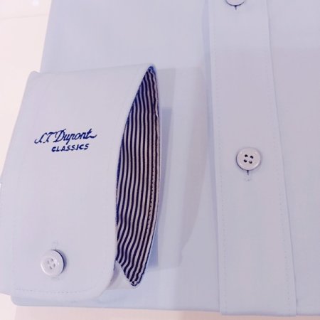 신축성이 좋은 스트레치 슬림셔츠