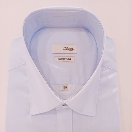 삼색 TAPE로 패치로 포인트를준셔츠