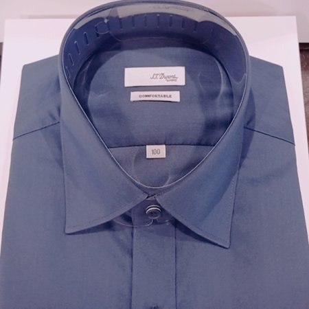 삼색 TAPE로 패치로 포인트를준셔츠