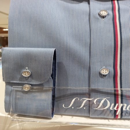 구김이 적고 터치감이 좋은 체크셔츠