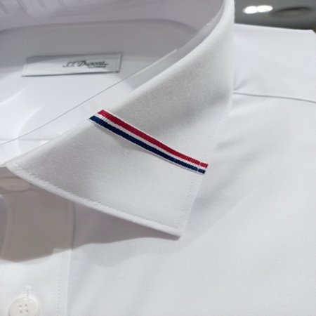 화이트 일반핏 삼색 포인트셔츠