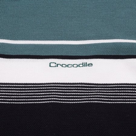 상단 분할 패턴 카라 티셔츠