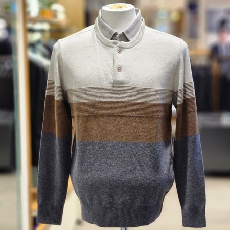 블록 배색형 레이어드 니트