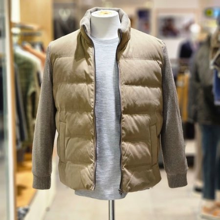 카라넥 니트 스웨이드 퀄팅 다운점퍼