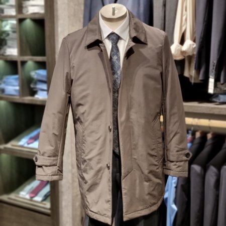 FW카키브라운구스내피탈부착트렌치코트