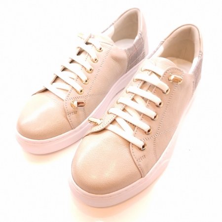 발등 밴드끈 데일리 여성 스니커즈