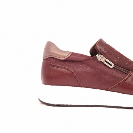 텐션 좋은 몰드창 지퍼 포인트 슬립온