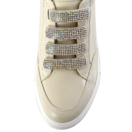 큐빅장식이 돋보이는 키높이 스니커즈
