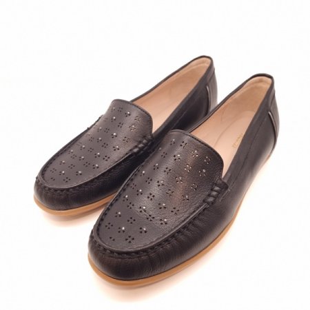 레이져 펀칭 디테일 컴포트 슈즈