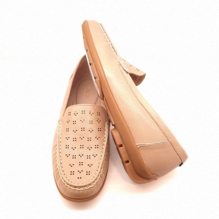 레이져 펀칭 디테일 컴포트 슈즈