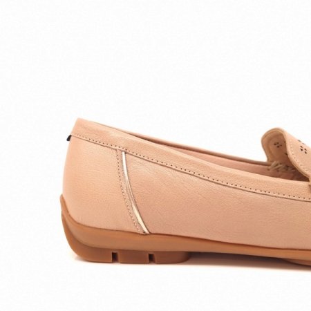 레이져 펀칭 디테일 컴포트 슈즈