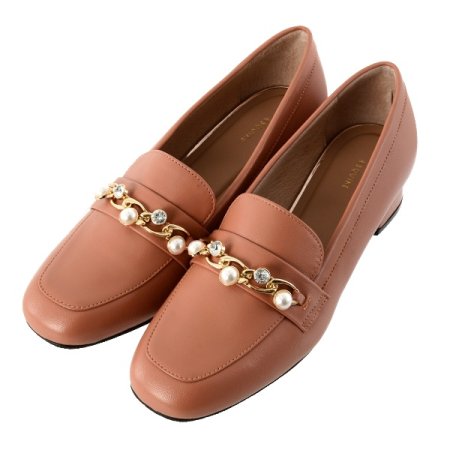 진주 장식 포인트 로퍼