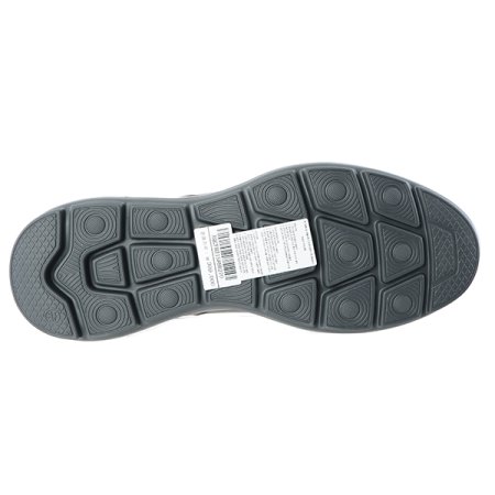 비즈니스 캐주얼 스니커즈