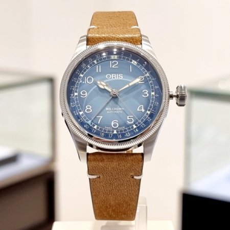 오리스X체르보 볼란테 빅크라운