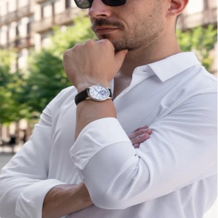 프레드릭 콘스탄트 클래식 하트비트