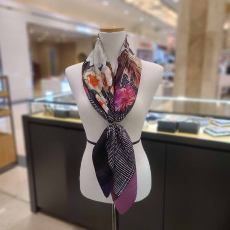 정사각 실크 스카프