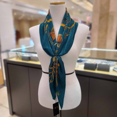 주름 폴리사각 스카프