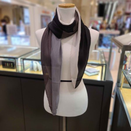 간절기 폴리 주름스카프