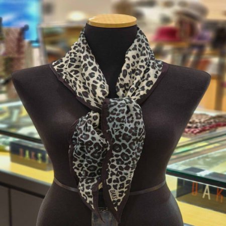 울실크 호피 쁘띠 스카프