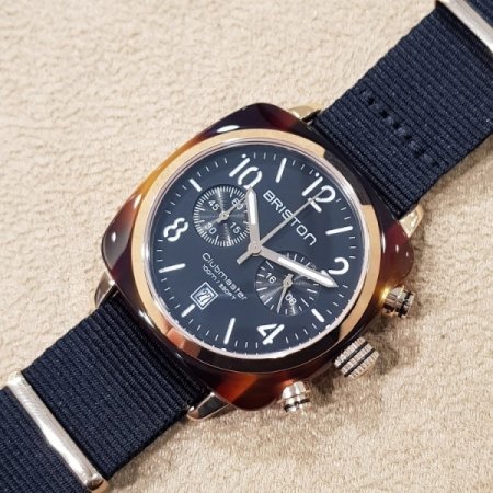 브리스톤 남녀공용시계