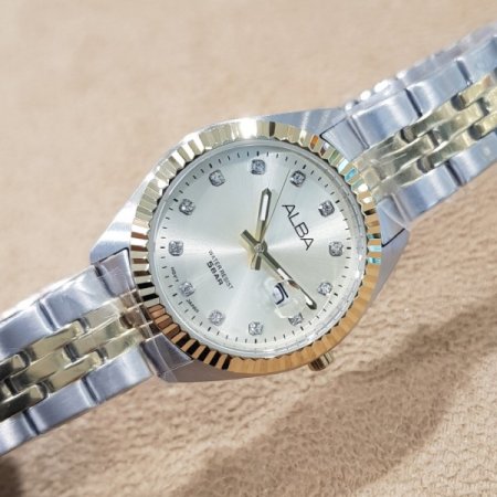 세이코알바 여성 메탈시계