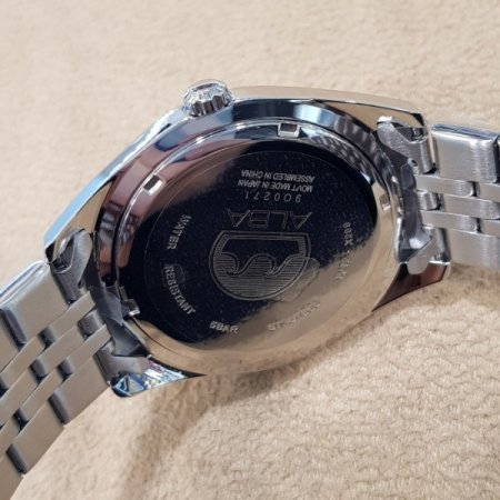 클래식 쿼츠 메탈 남성시계