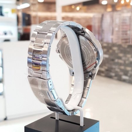 스위스밀리터리 남성 메탈시계