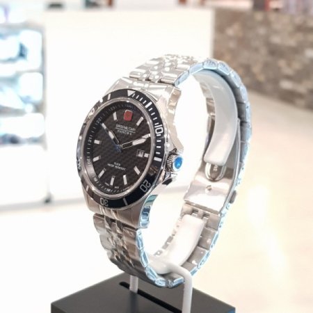 스위스밀리터리 남성 메탈시계