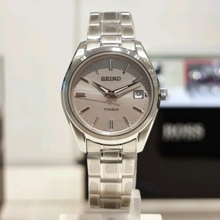 세이코 쿼츠 남성 티타늄시계