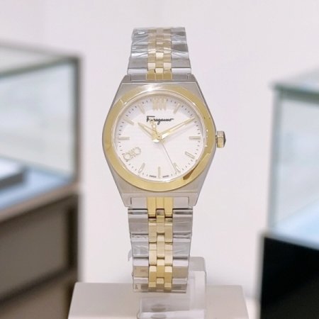 우림 베가 여성시계