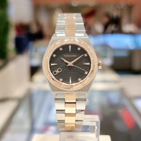 우림정품 페라가모 베가 여성시계