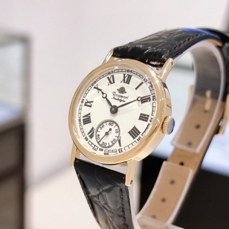 노스텔지아 가죽밴드 여성시계