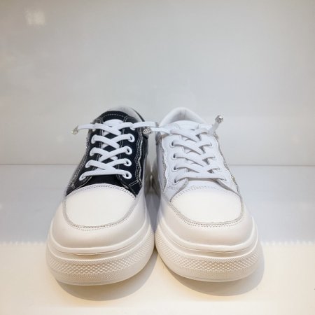 여성 가벼운 고무끈 스니커즈 2종