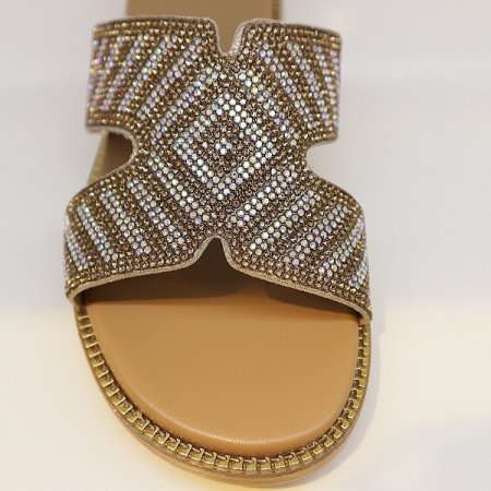 여성 4CM 고무창 큐빅샌들 베이지