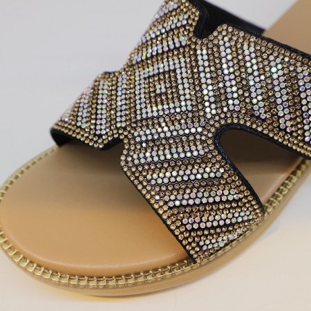 여성 4CM 고무창 큐빅샌들 블랙