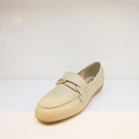 여성 쿠션감 좋은 데일리 단화 2종