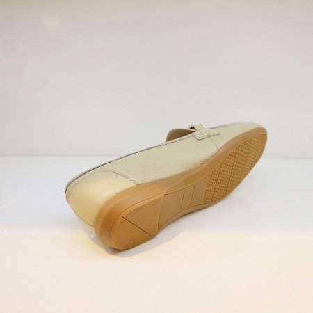 여성 쿠션감 좋은 데일리 단화 B