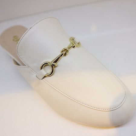 여성 발편한 장식 블로퍼 아이보리